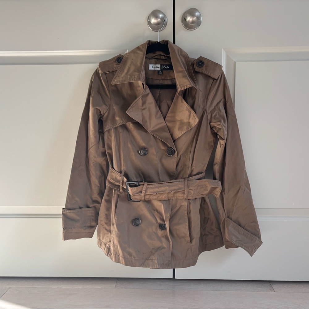 Vintage belted brown trench size small